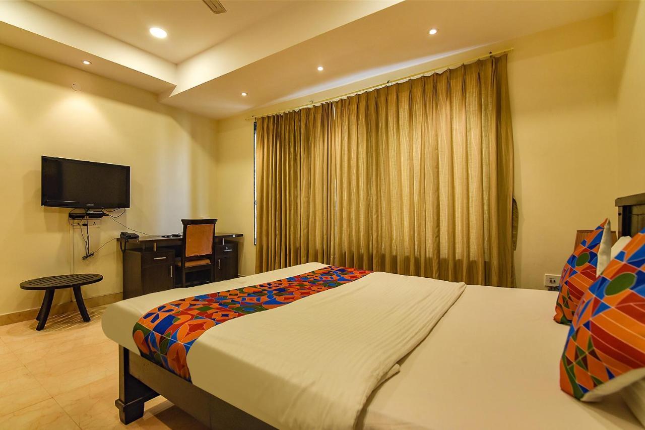 Fabhotel All In One Saltlake - Opp Bj Market Complex Calcutta Exterior foto